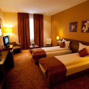 Top Rooms Aparthotel